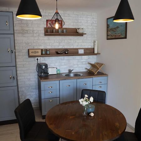 Guest House Dimant Burgas Esterno foto