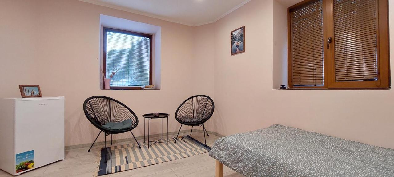 Guest House Dimant Burgas Esterno foto